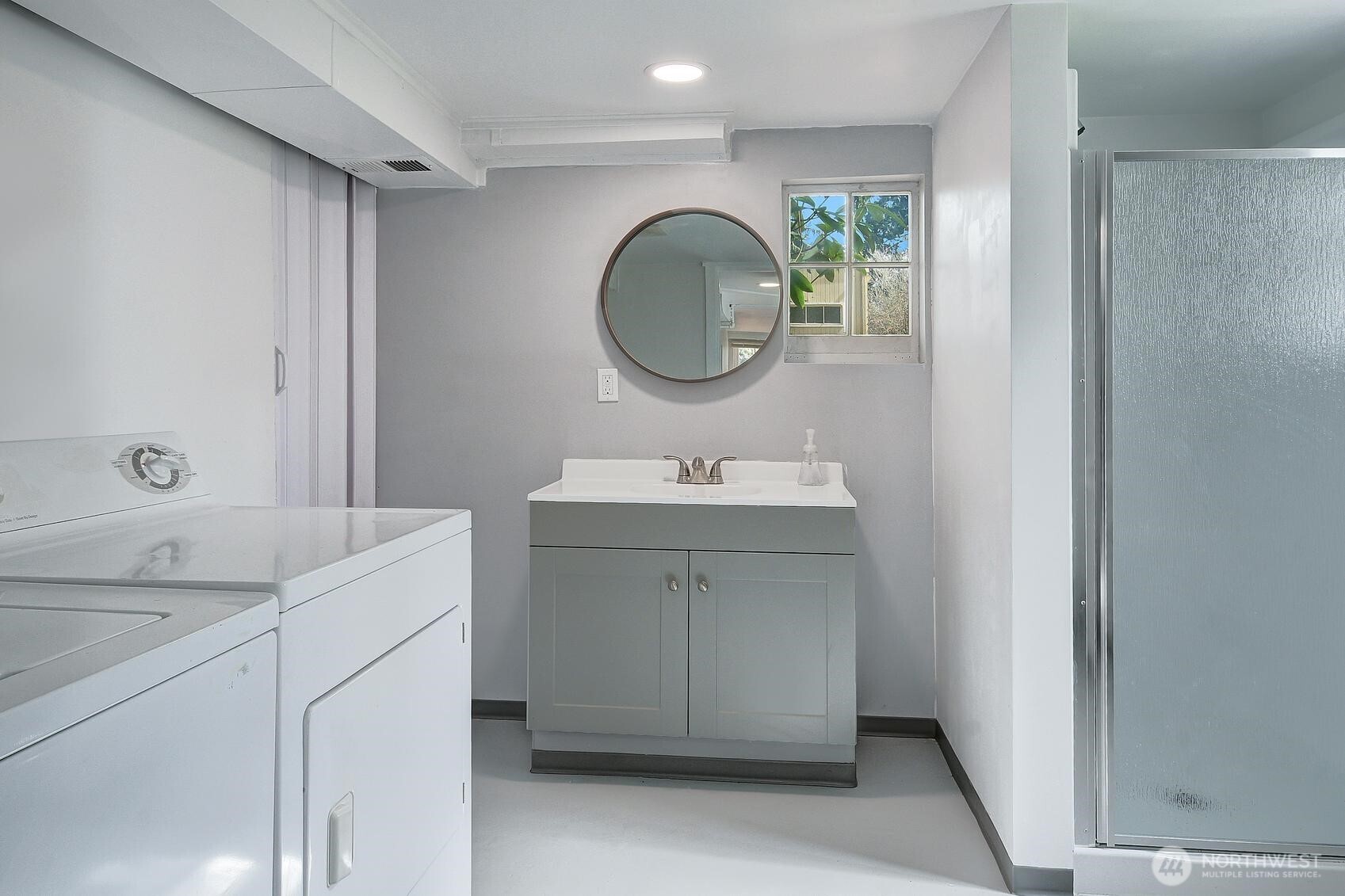 19330 20th Avenue NW