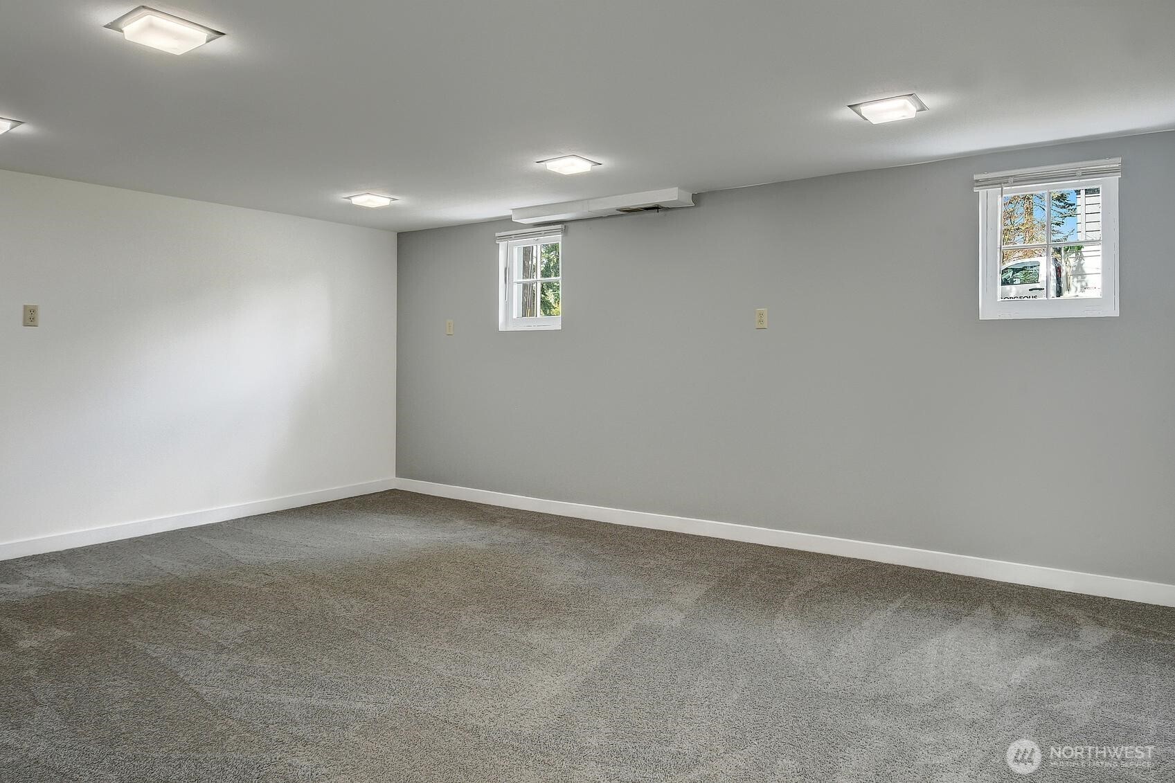 19330 20th Avenue NW