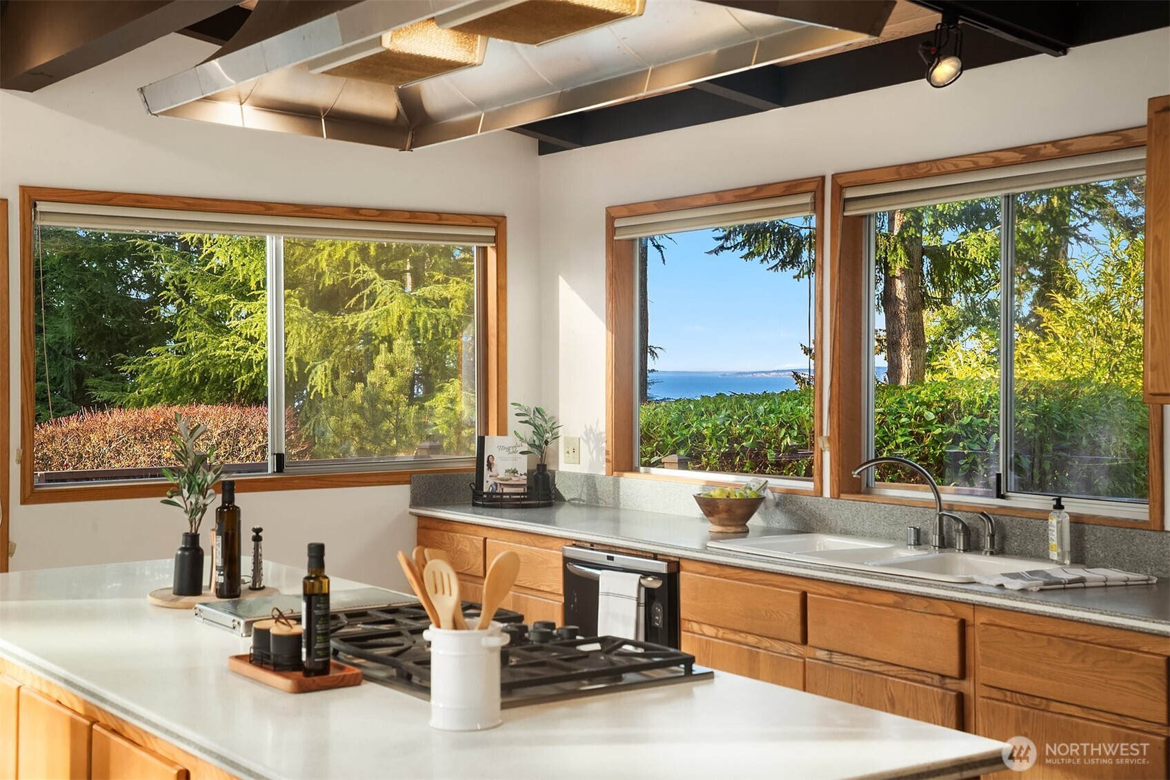 7469 174th Street SW