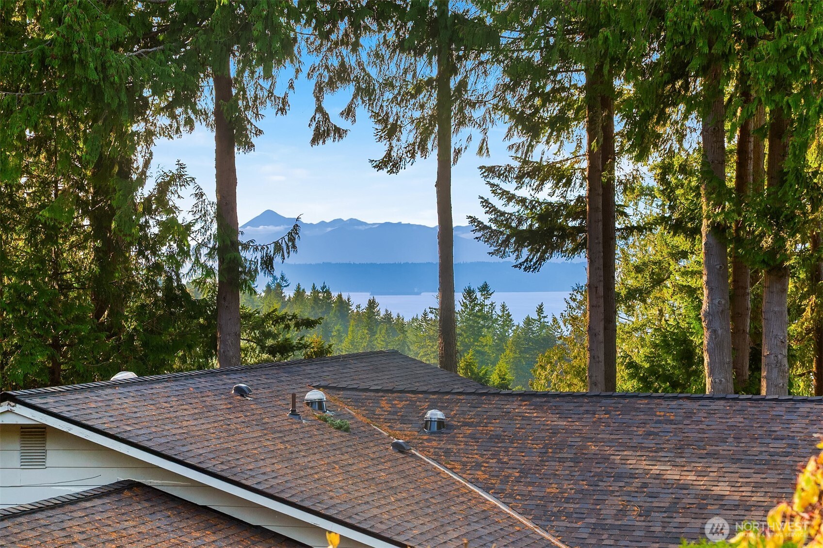 7469 174th Street SW