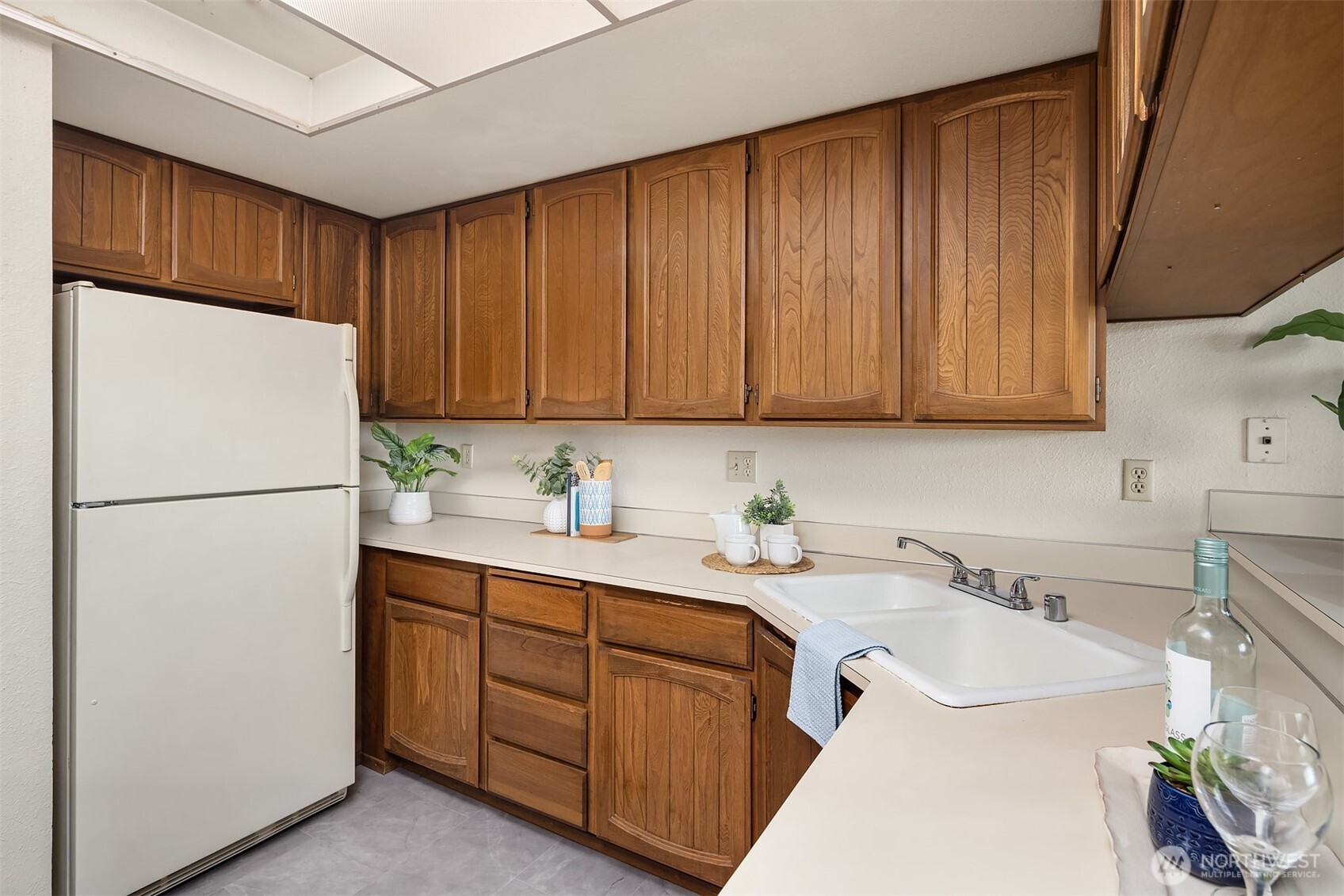 9710 5th Avenue NE Unit: 503