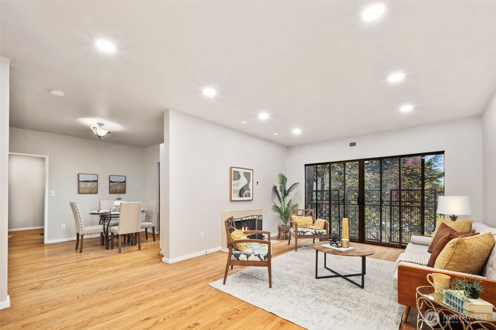 19523 86th Avenue W Unit: 523