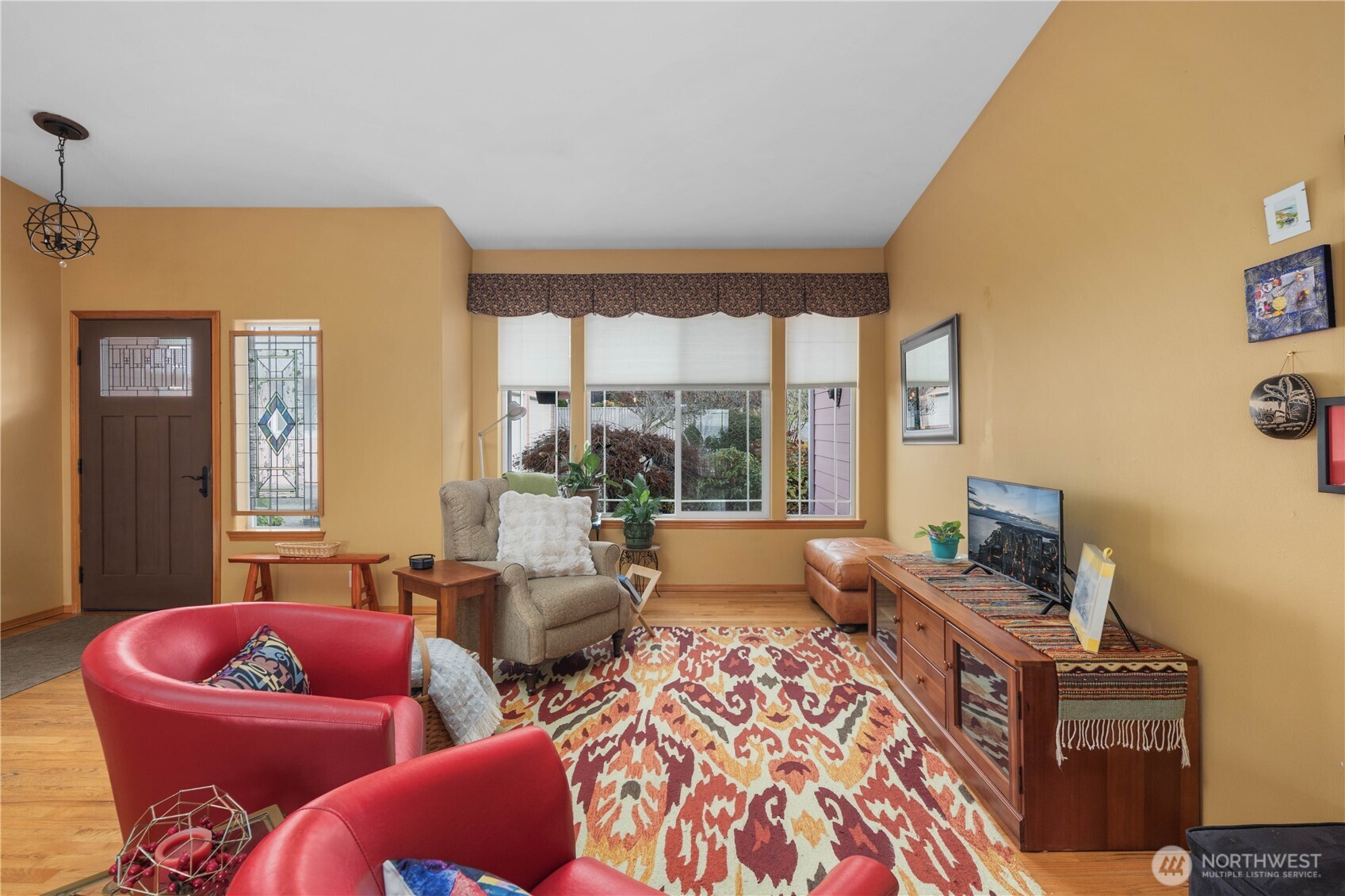 18612 98th Avenue NW