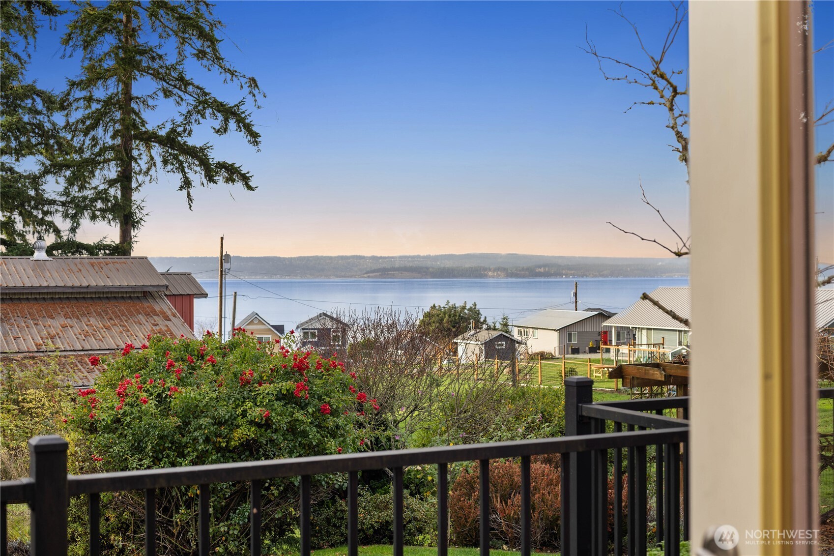 18612 98th Avenue NW