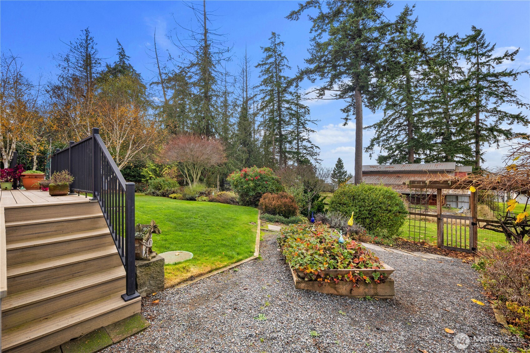 18612 98th Avenue NW