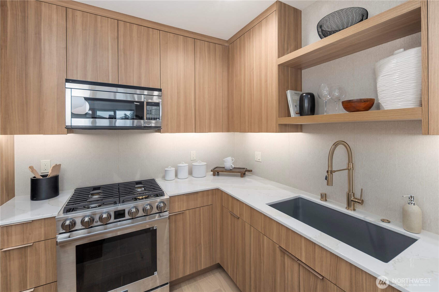 614 Pine Park S Unit: C101