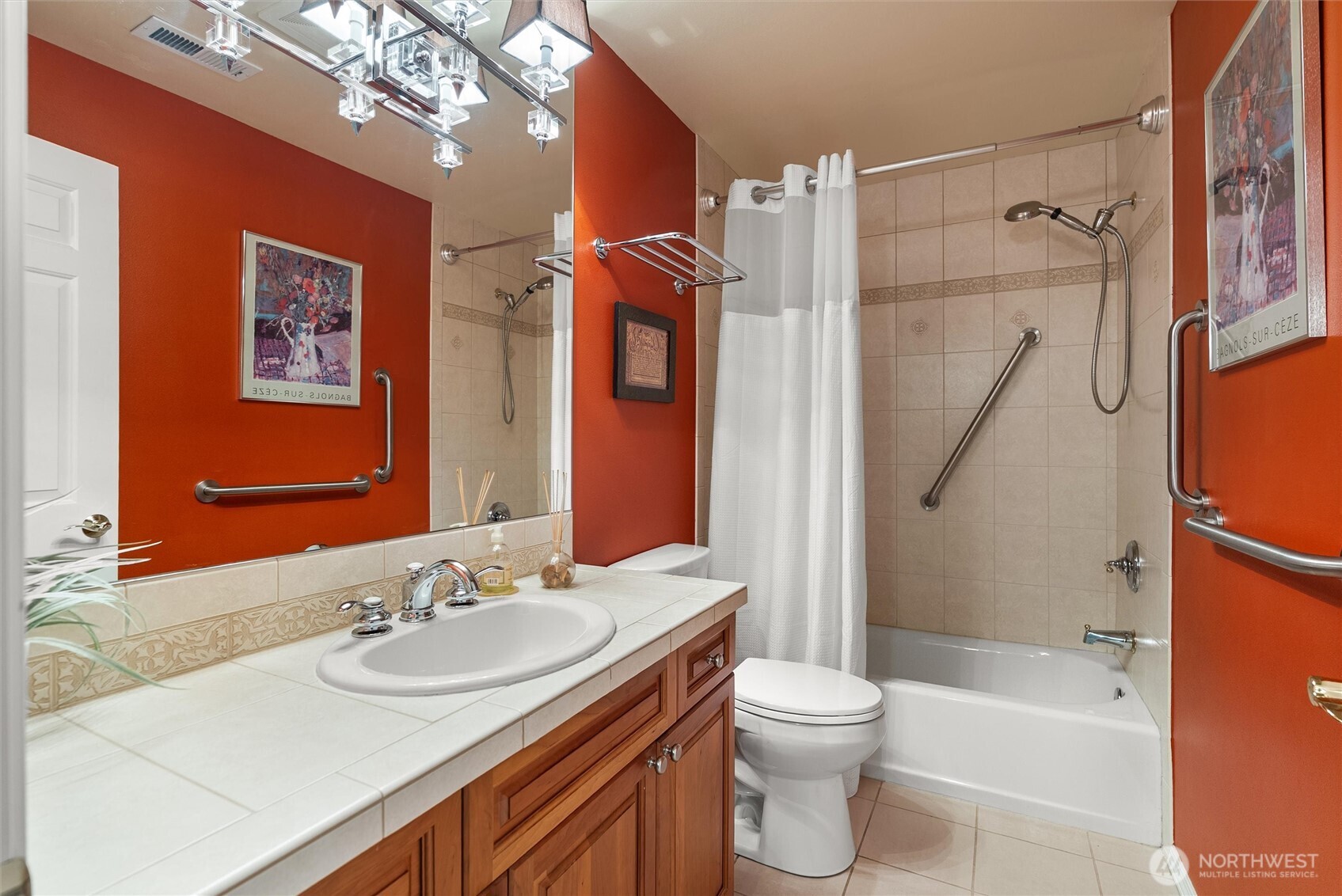 658 Glen Street Unit: 302