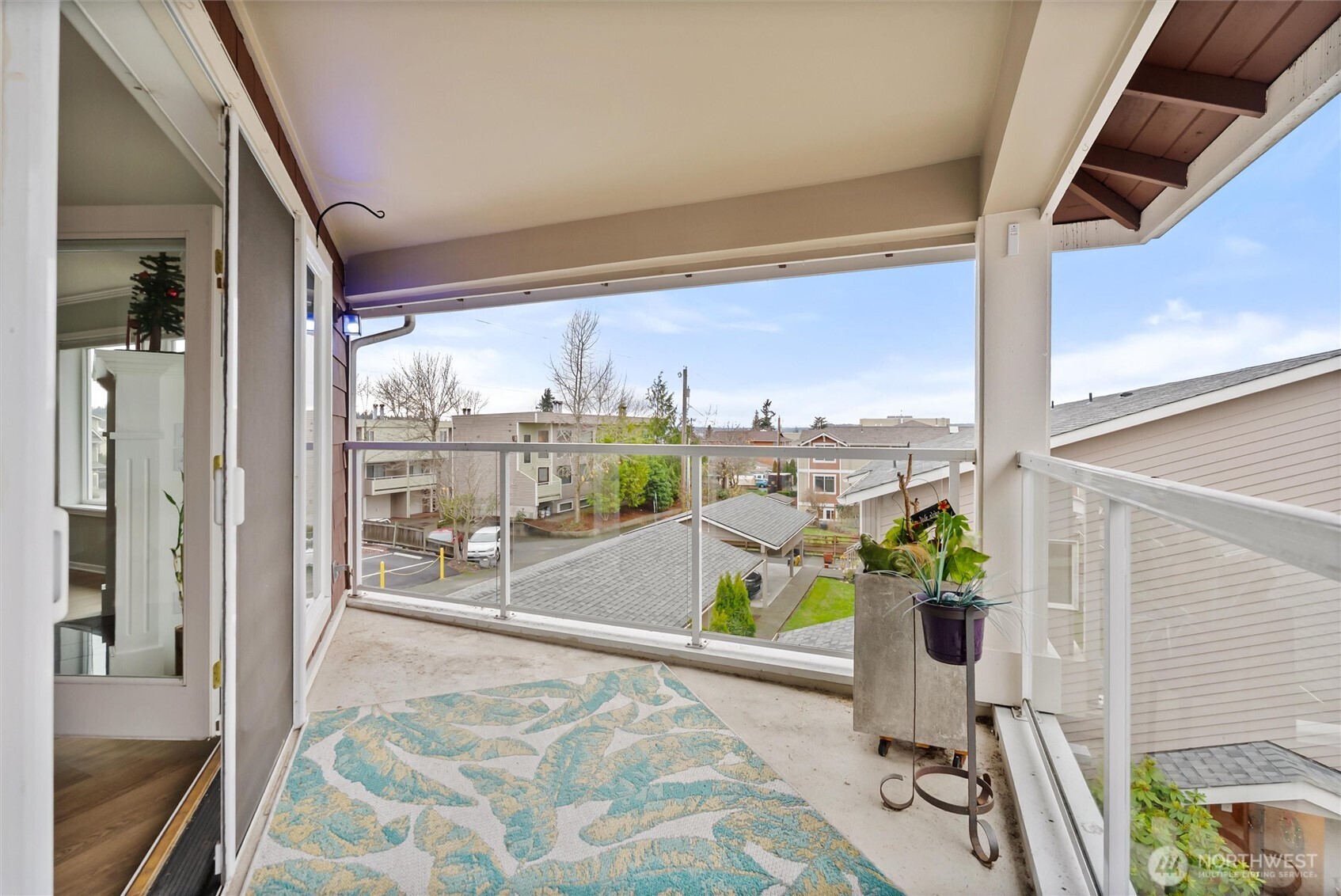 658 Glen Street Unit: 302