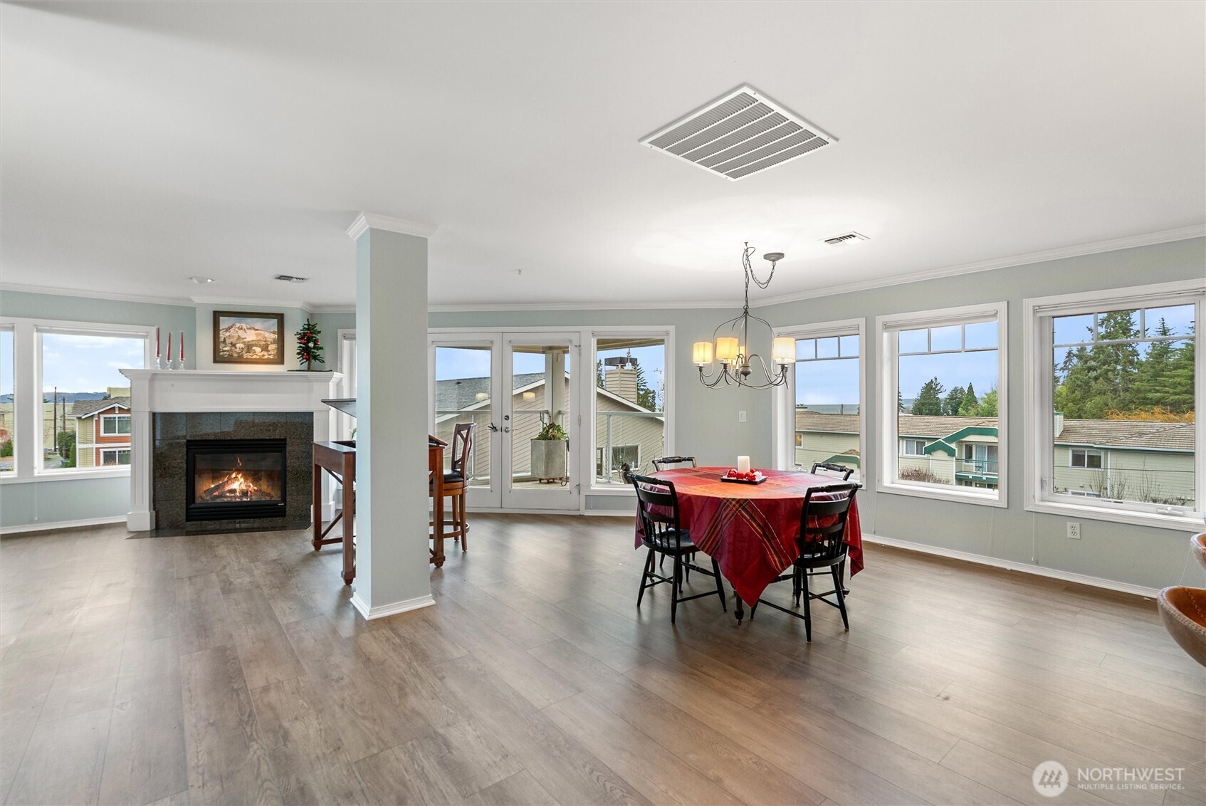 658 Glen Street Unit: 302