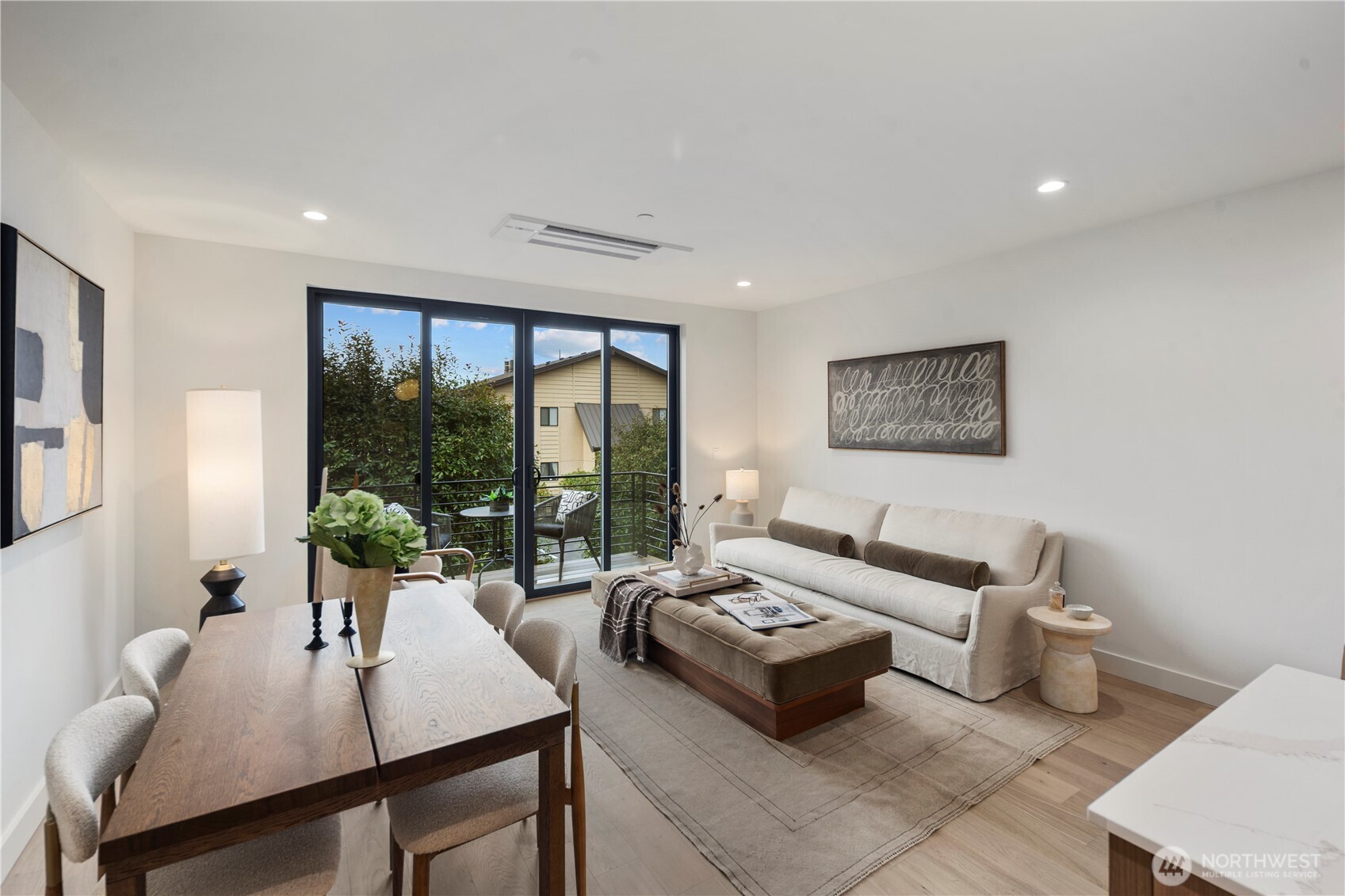 614 5th Avenue S Unit: C107