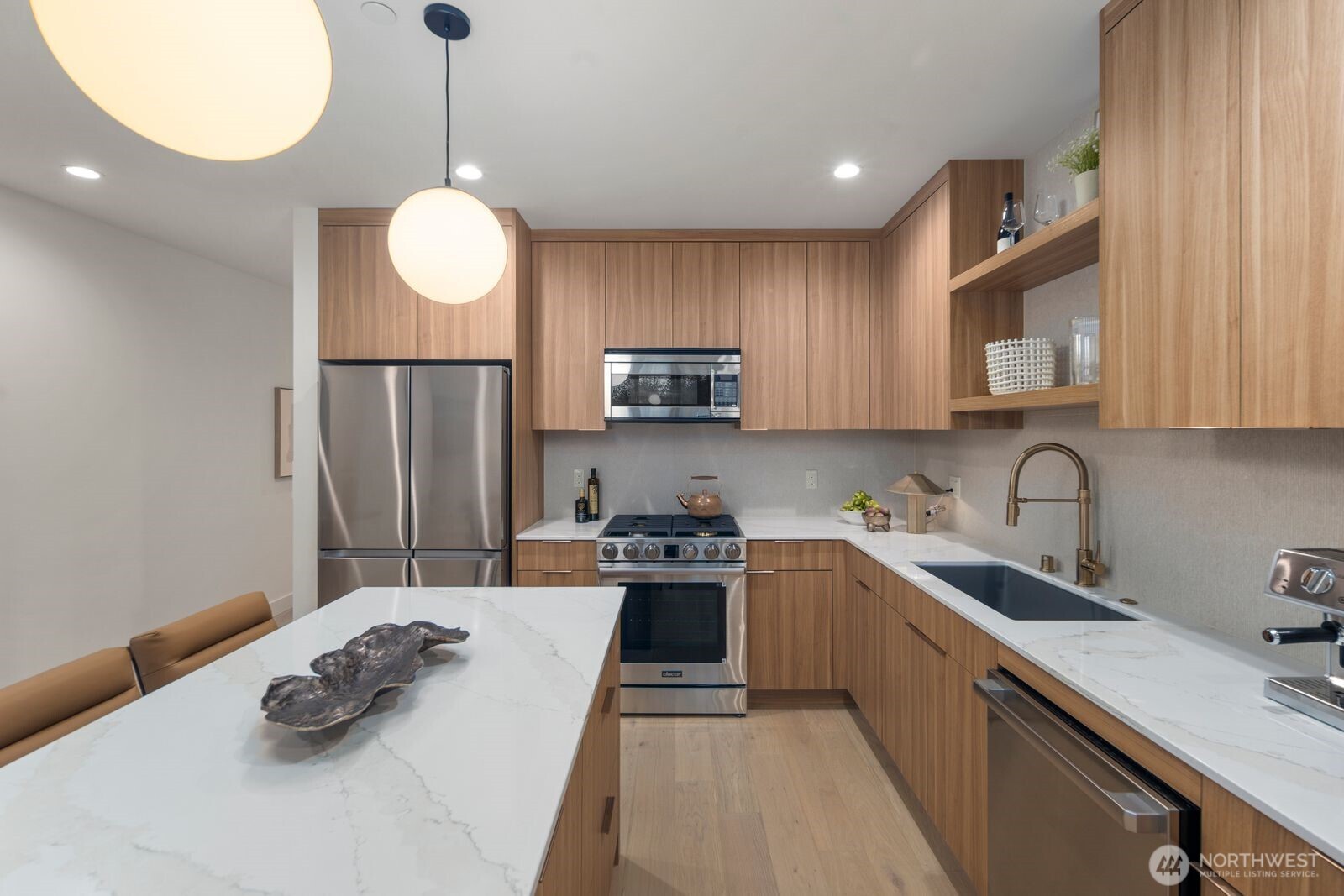 614 5th Avenue S Unit: C107