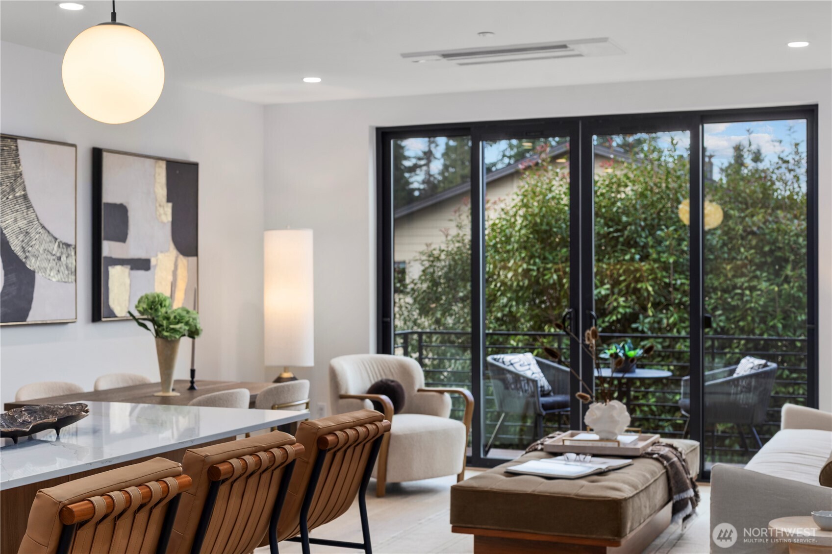 614 5th Avenue S Unit: C107