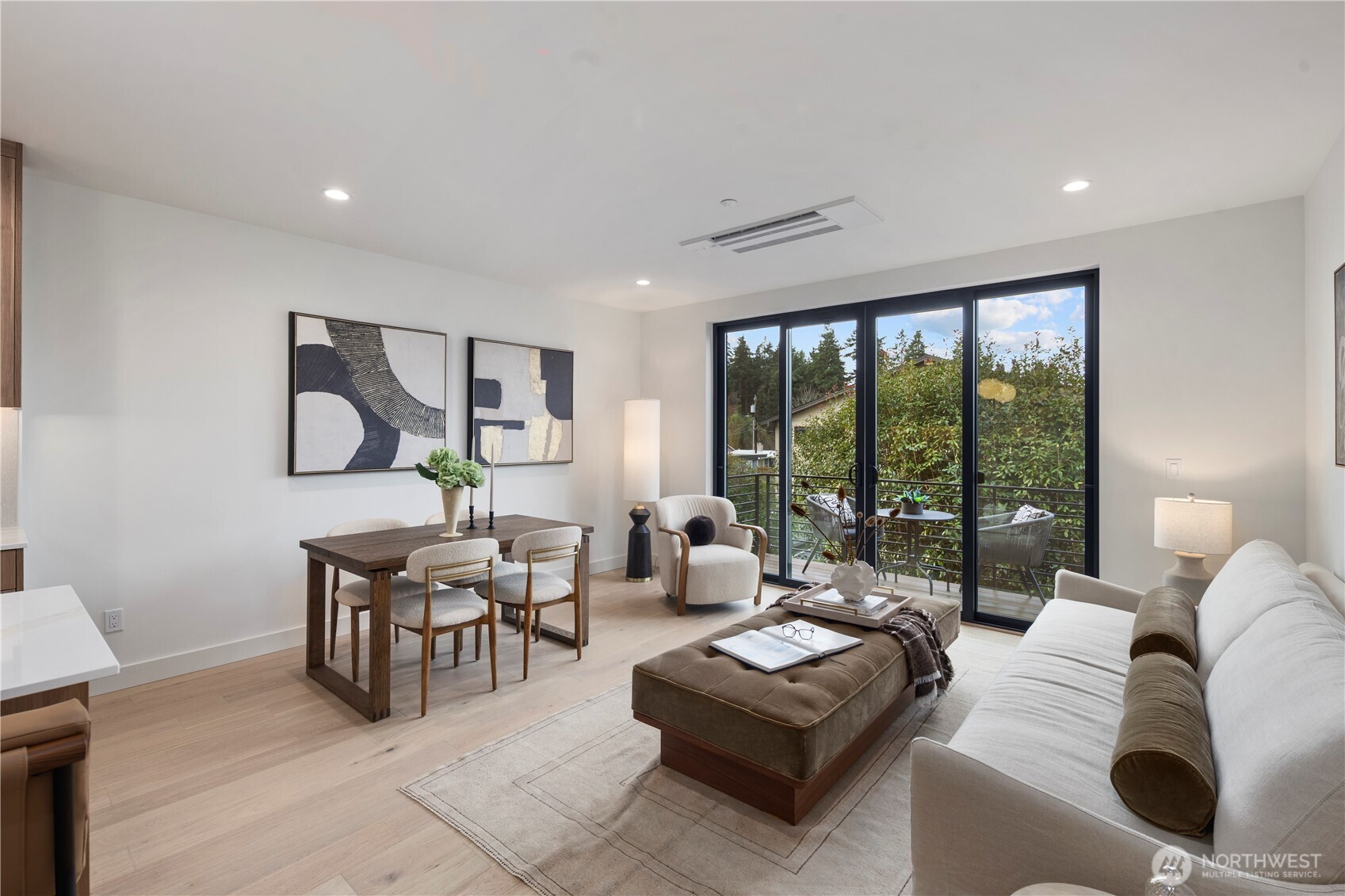 614 5th Avenue S Unit: C107