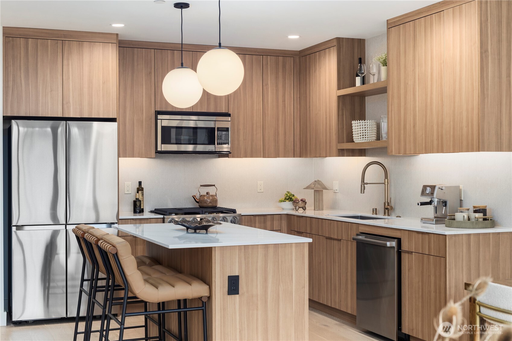 614 5th Avenue S Unit: C107