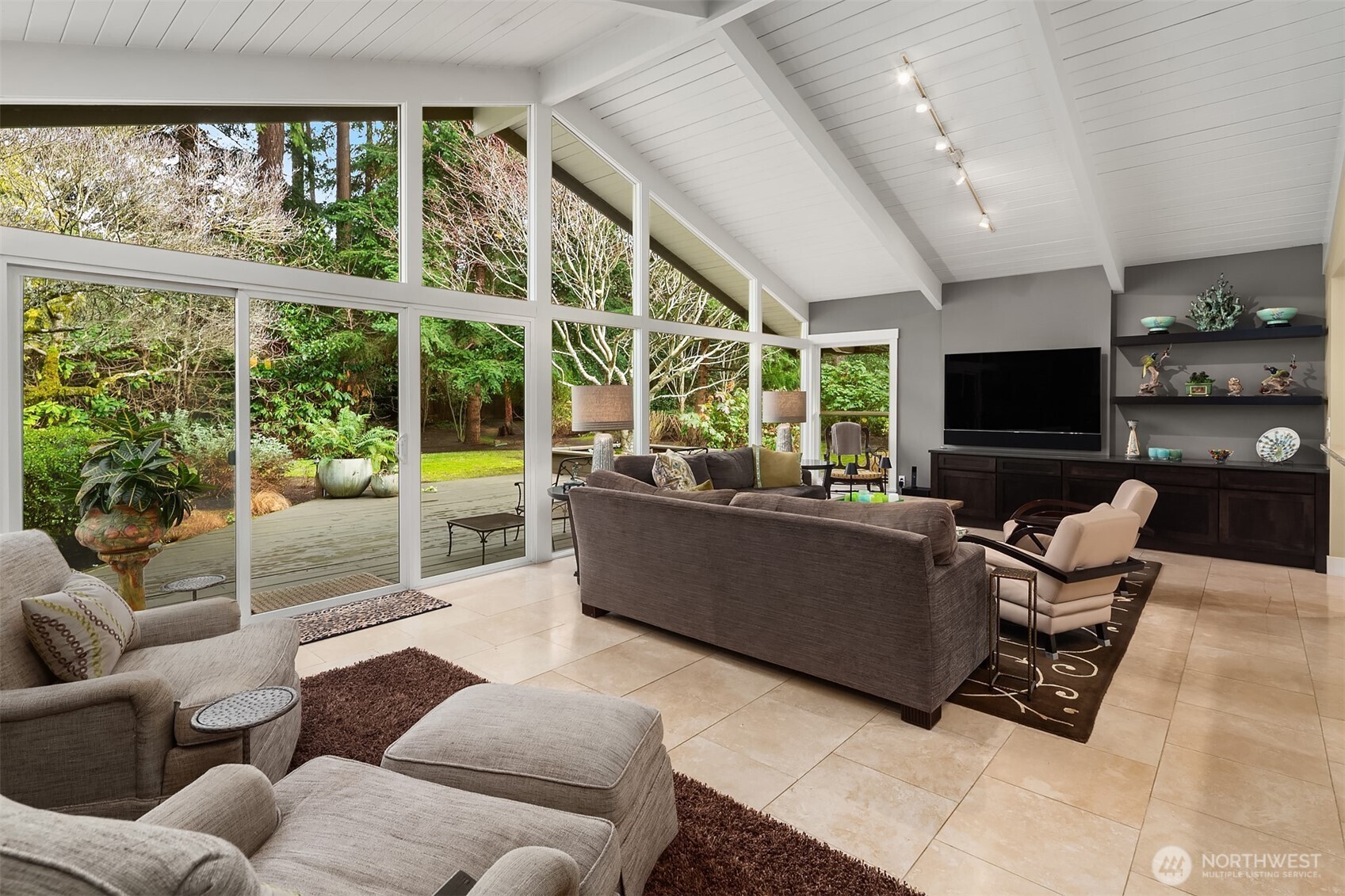 11029 Totem Pole Lane