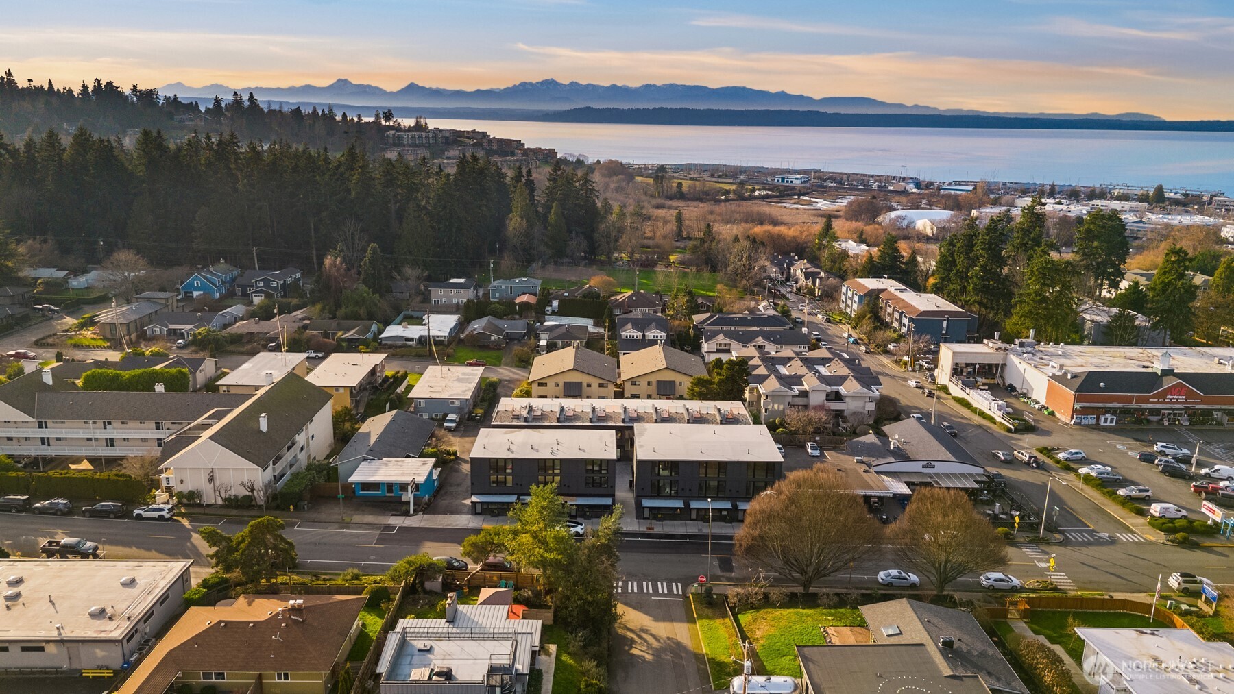 614 5th Avenue S Unit: A103