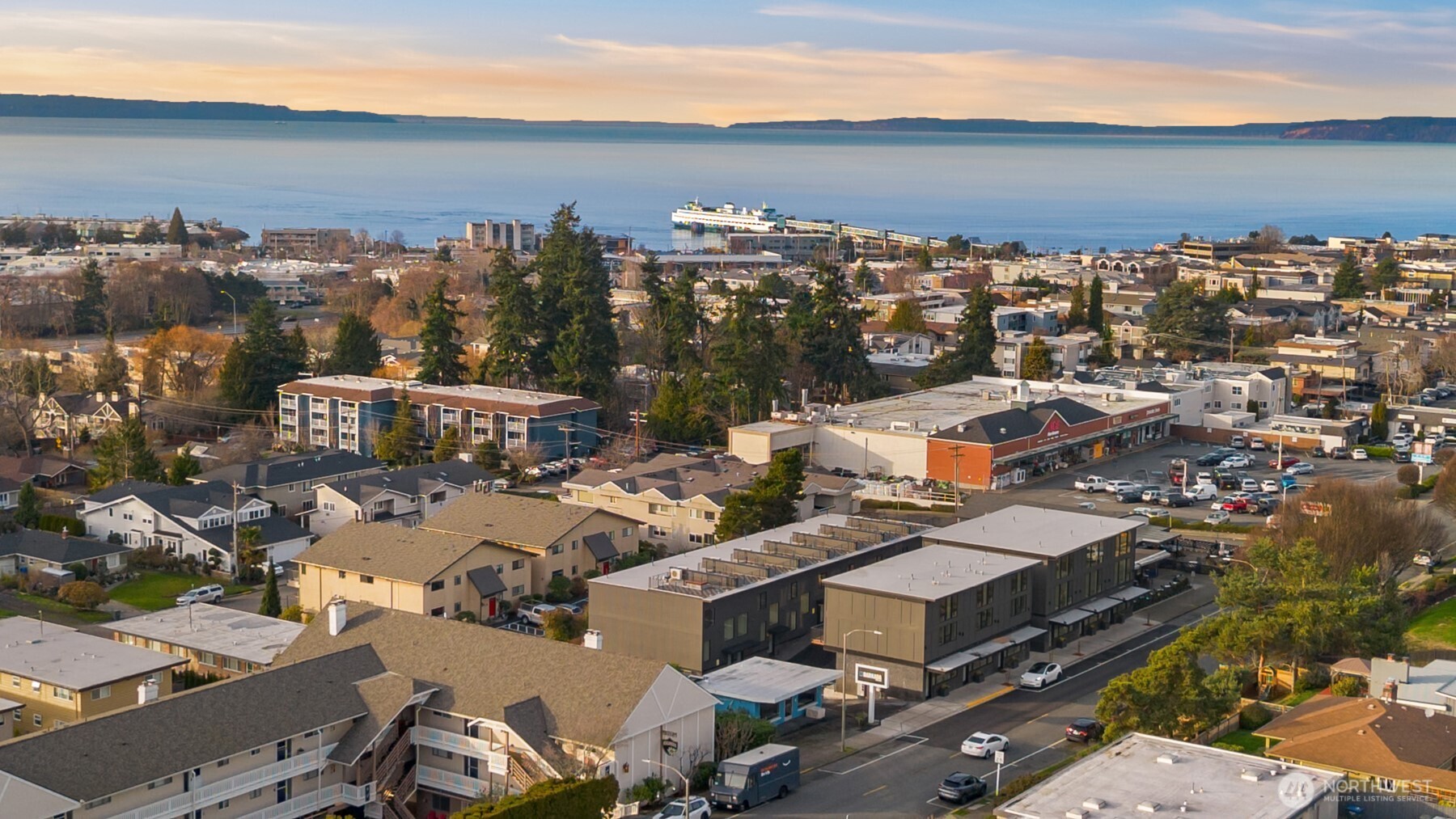 614 5th Avenue S Unit: A103