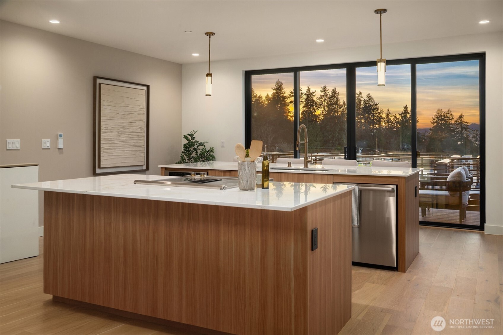 614 5th Avenue S Unit: A103