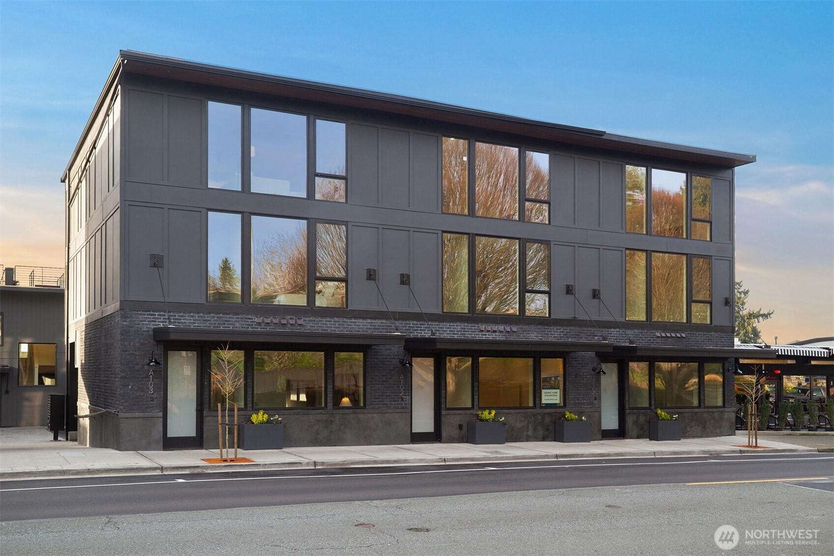 614 5th Avenue S Unit: A103