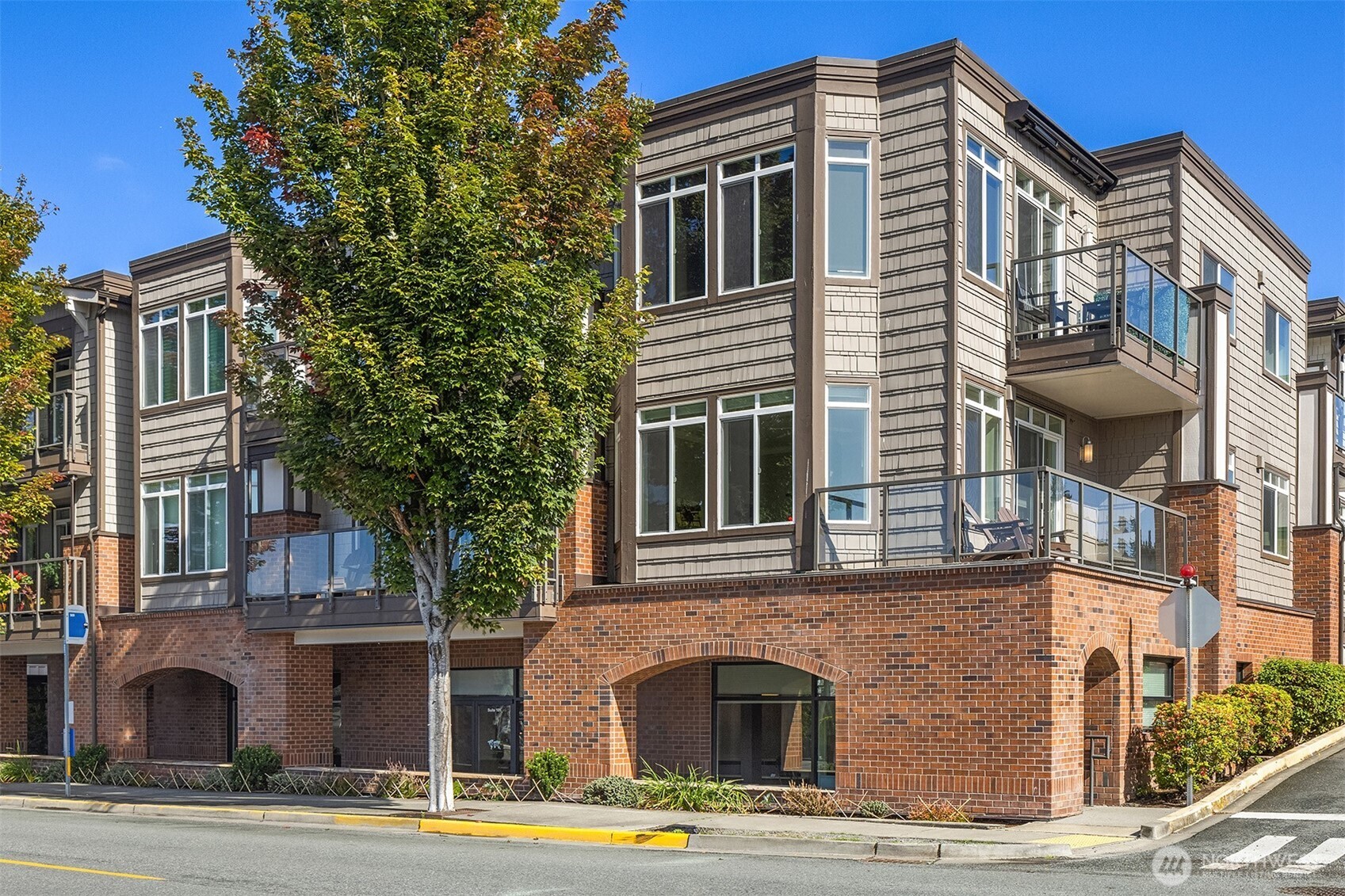 505 5th Avenue S Unit: 205