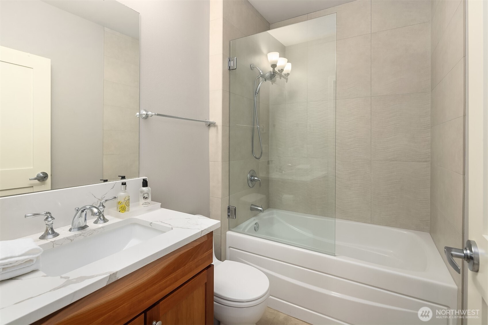 505 5th Avenue S Unit: 205