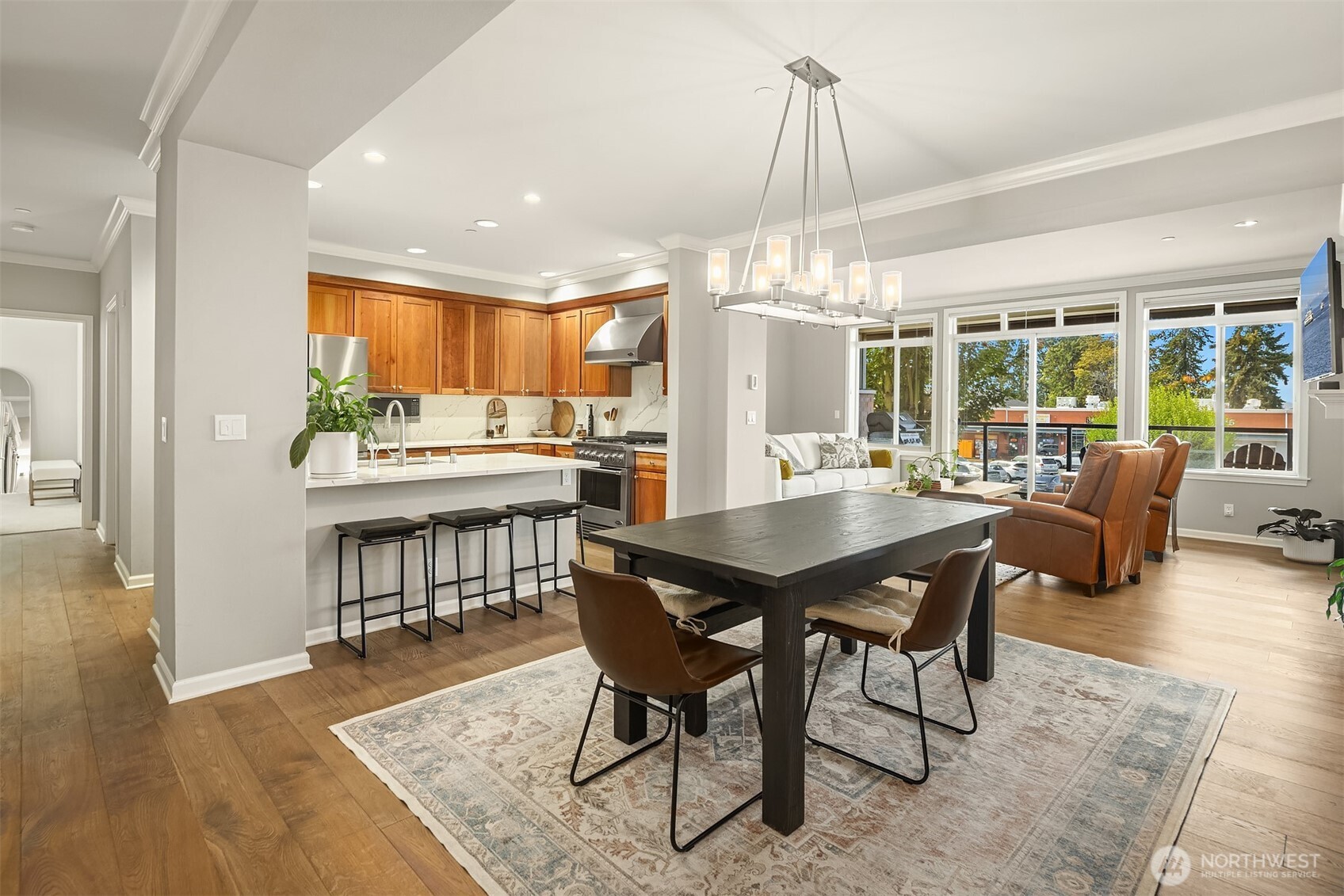 505 5th Avenue S Unit: 205