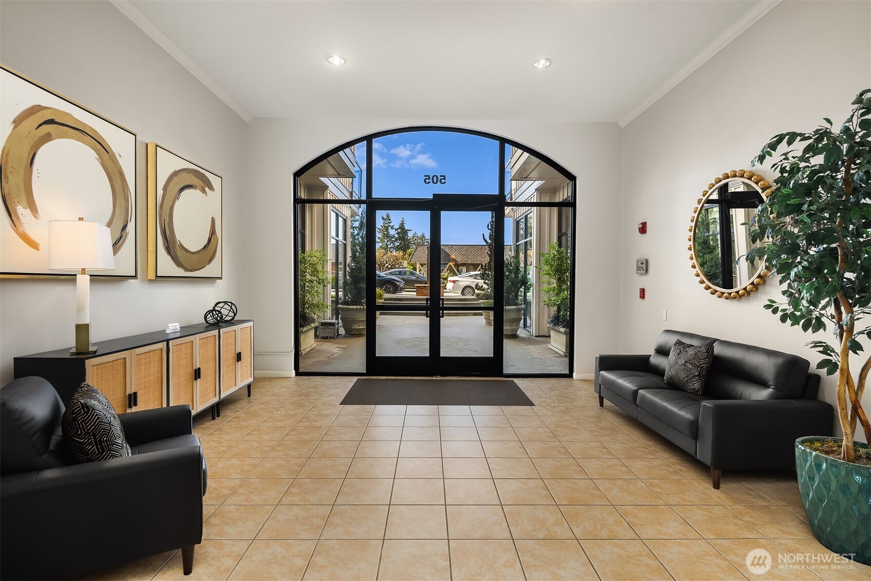 505 5th Avenue S Unit: 205