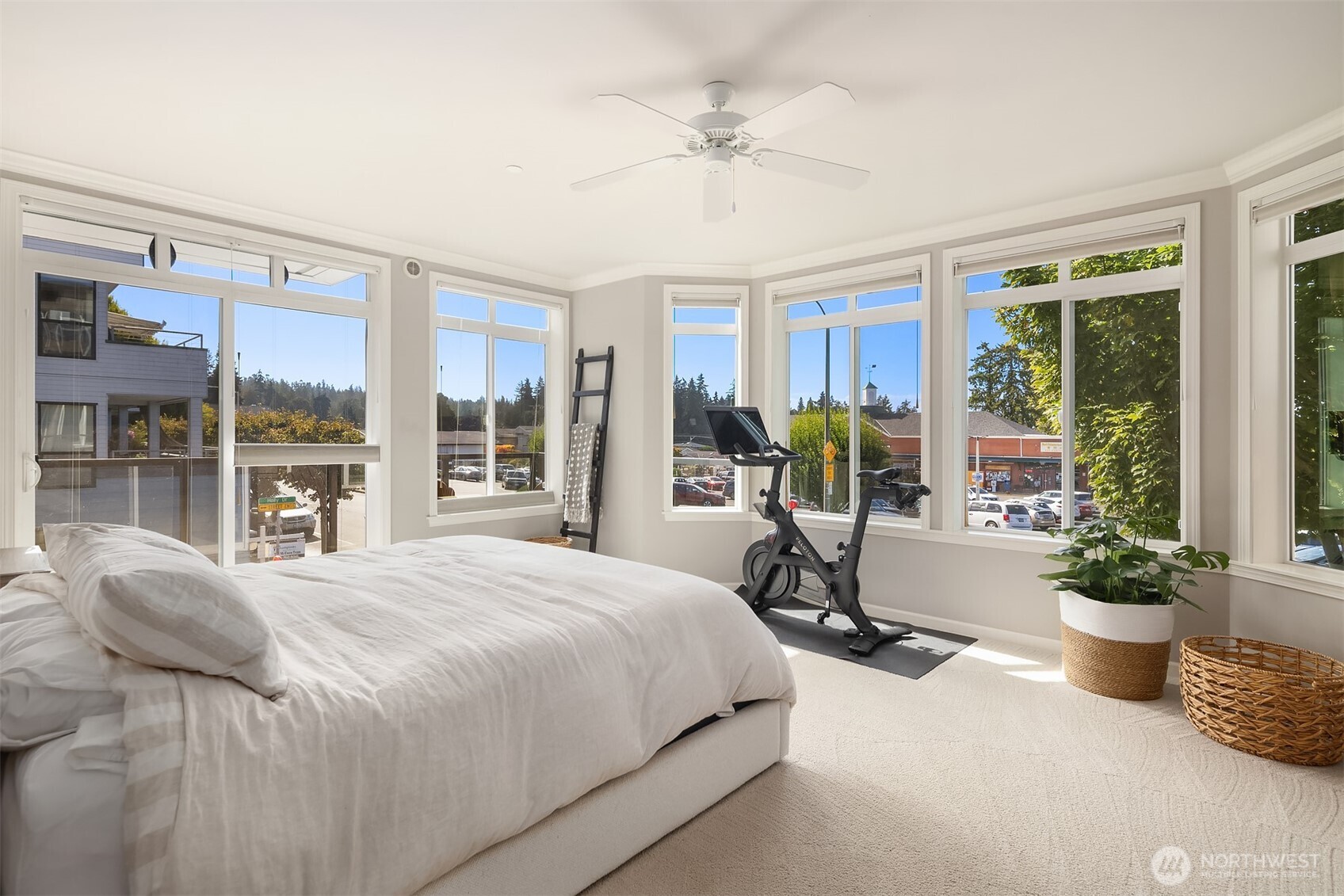 505 5th Avenue S Unit: 205