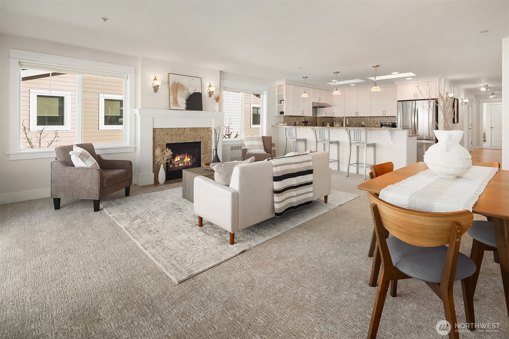 616 Glen Street Unit: 202