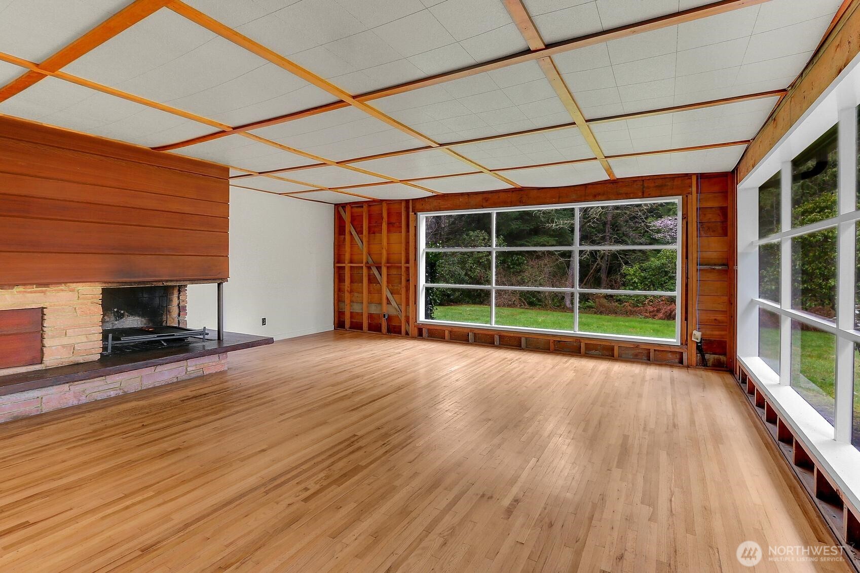 10815 Algonquin Road