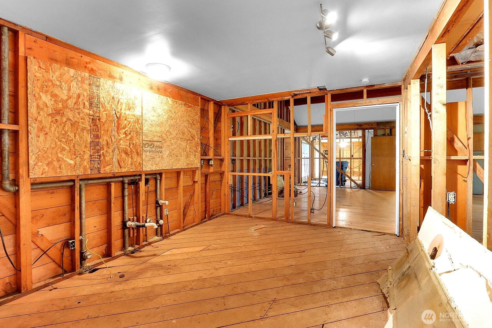 10815 Algonquin Road