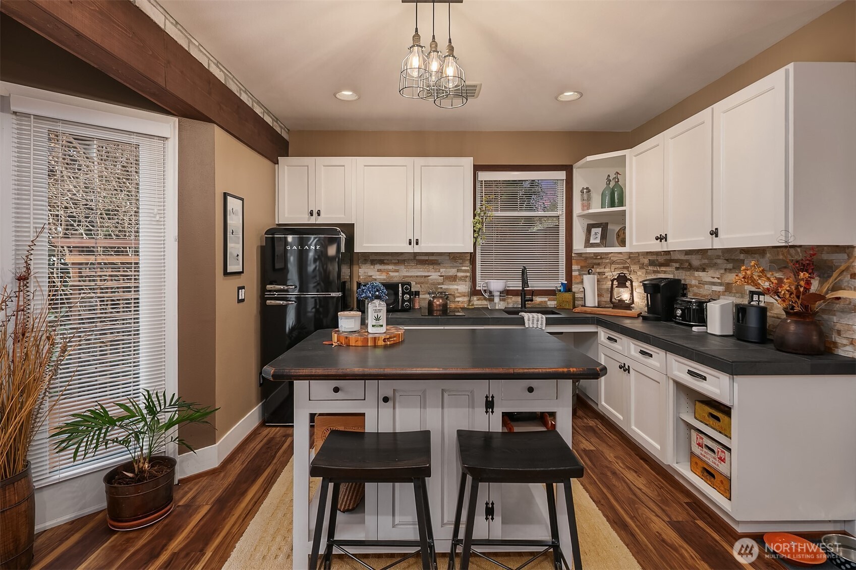 9225 Olympic View Drive