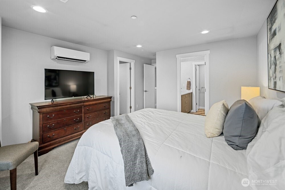 7628 222nd Street SW Unit: A4