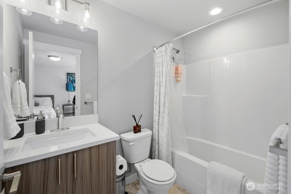7628 222nd Street SW Unit: A4