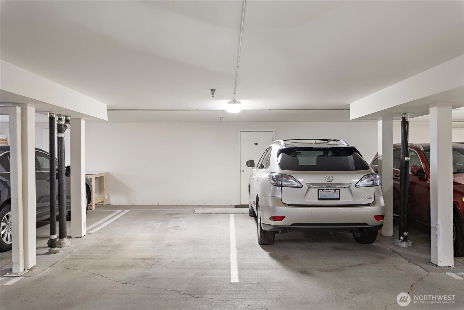 546 Walnut Street Unit: 201