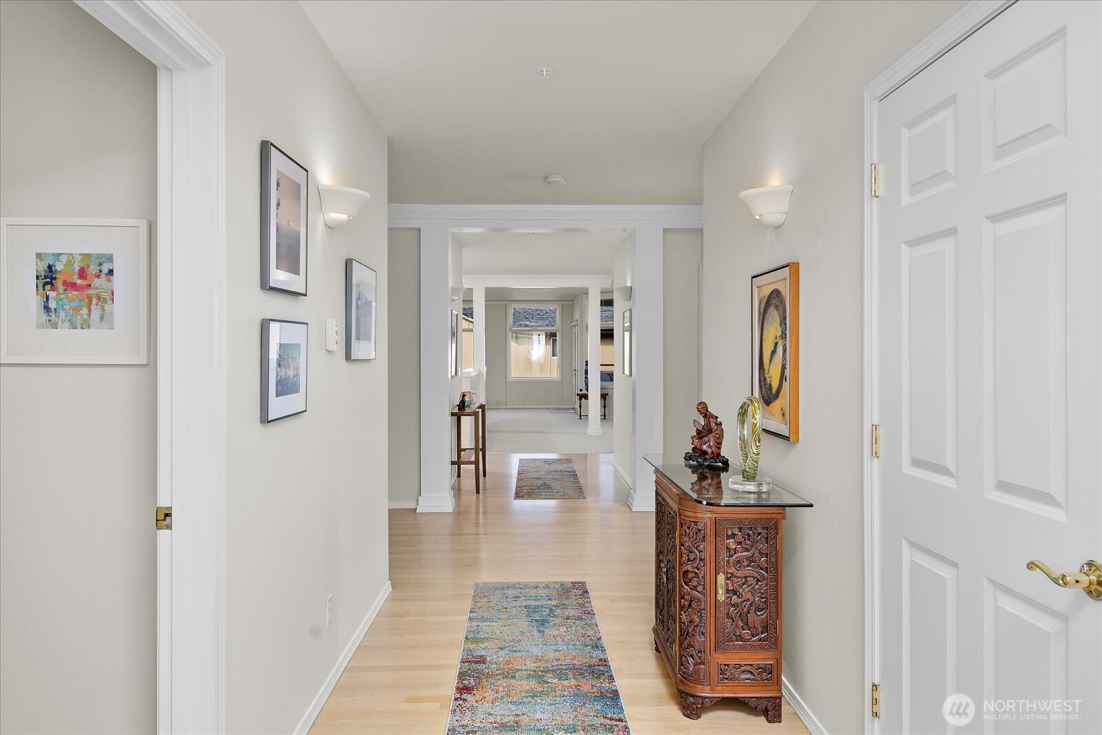 546 Walnut Street Unit: 201