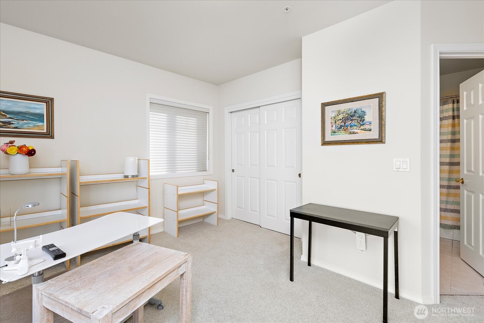 546 Walnut Street Unit: 201