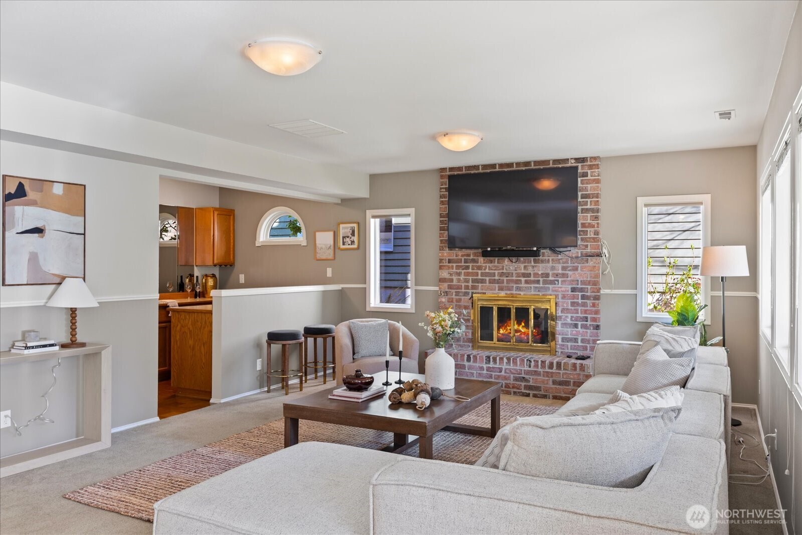 612 Elm Place