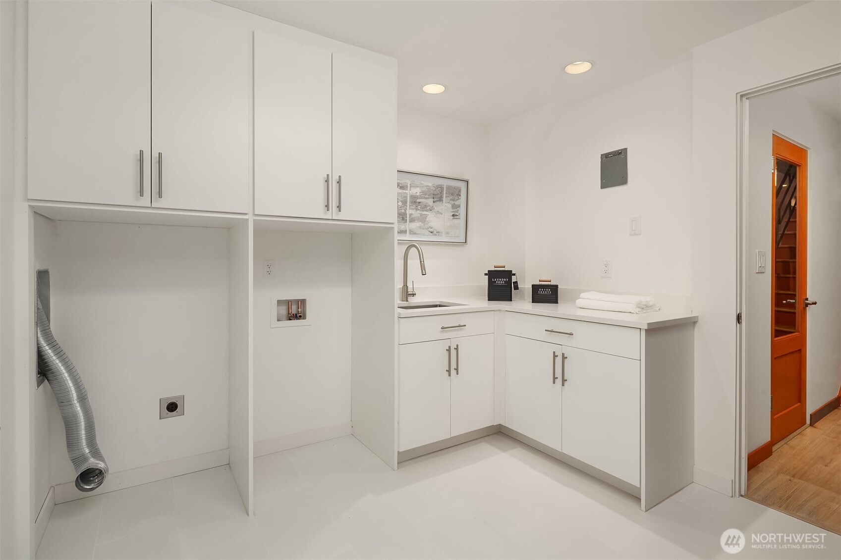 12524 Marine View Drive