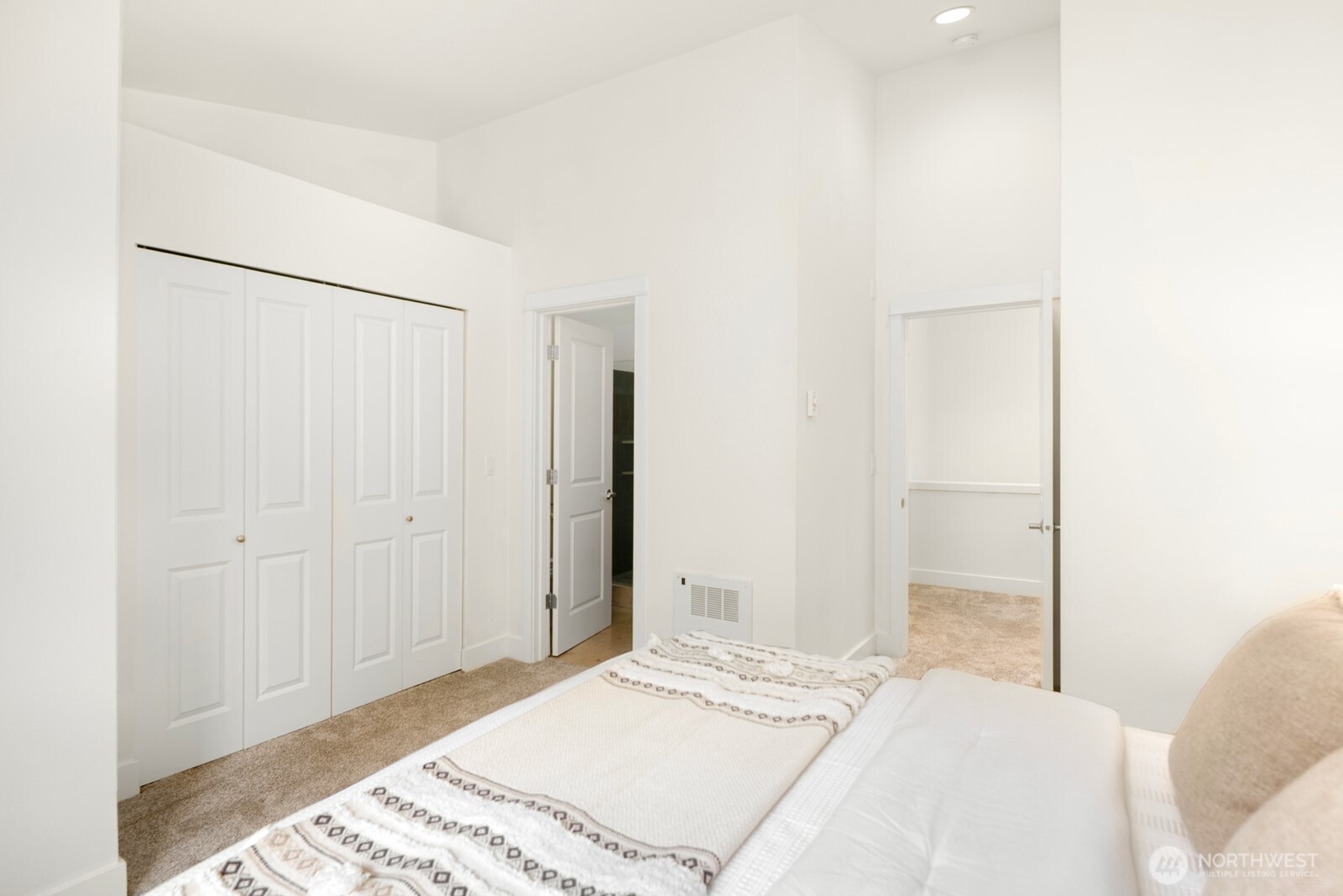 921 N 35th St Unit: B