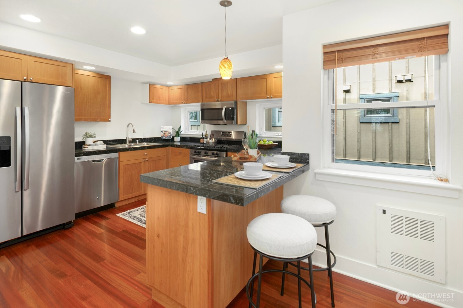 921 N 35th St Unit: B