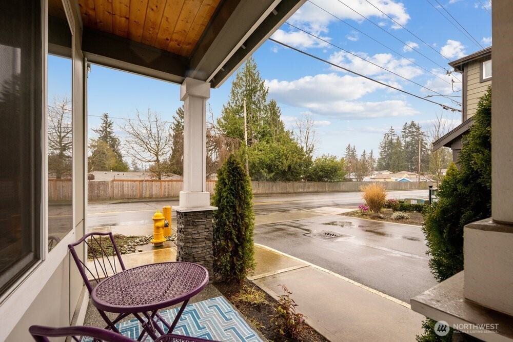 8609 244th Street SW Unit: 11