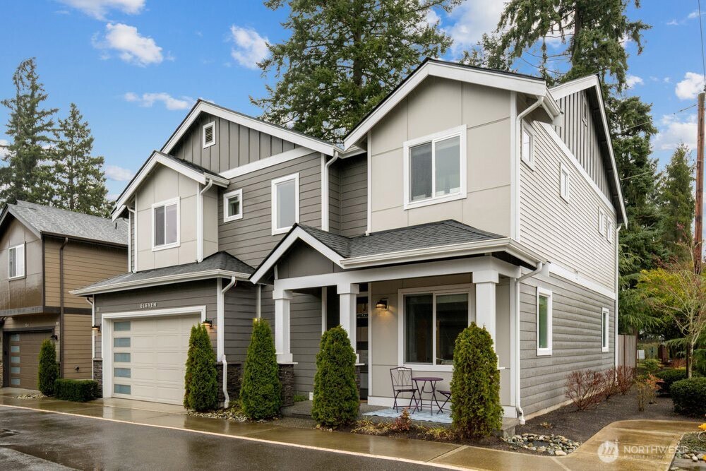 8609 244th Street SW Unit: 11