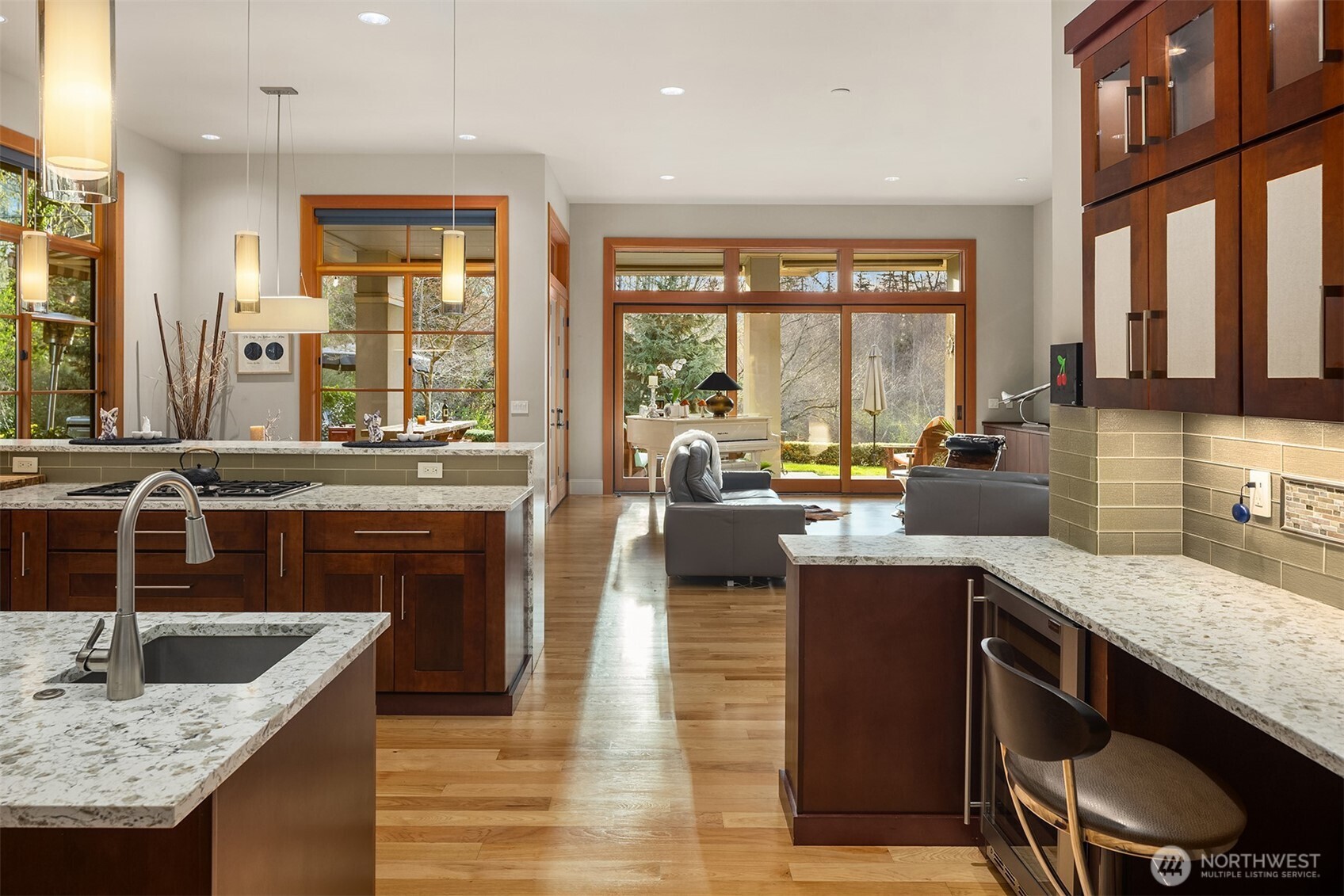 11303 S Dogwood Lane