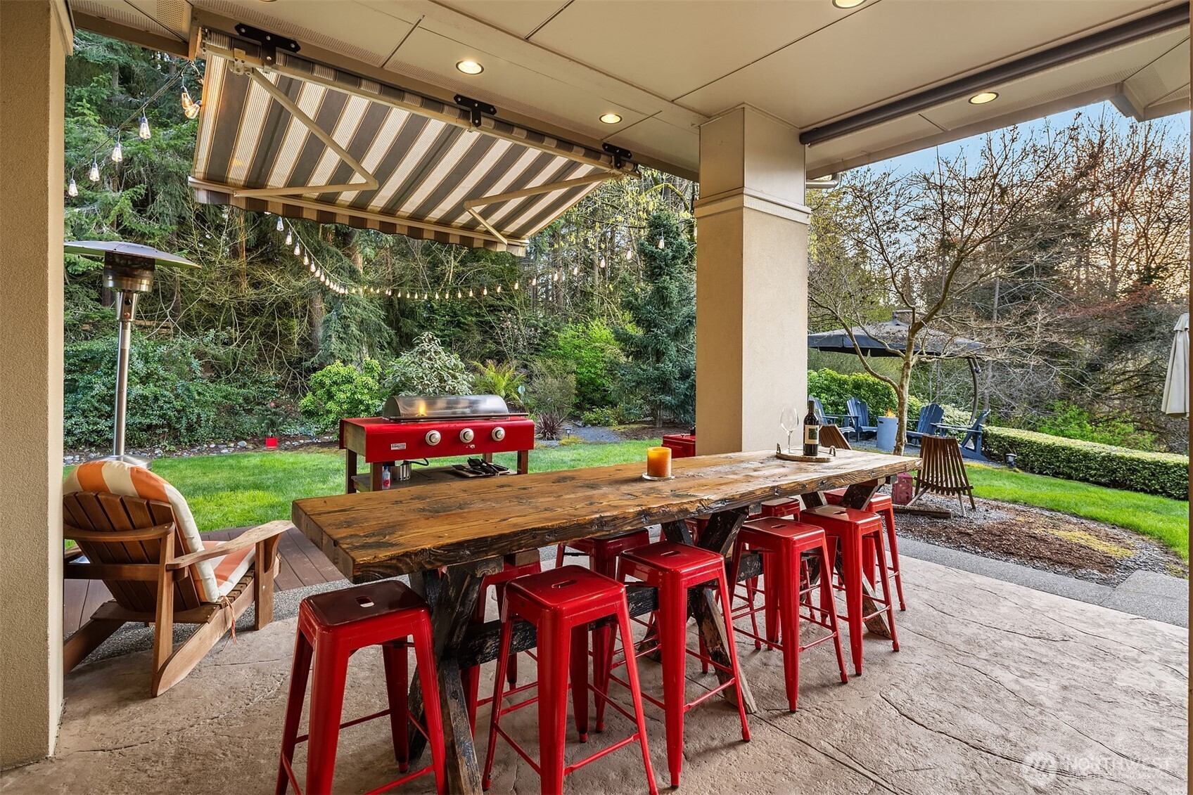 11303 S Dogwood Lane