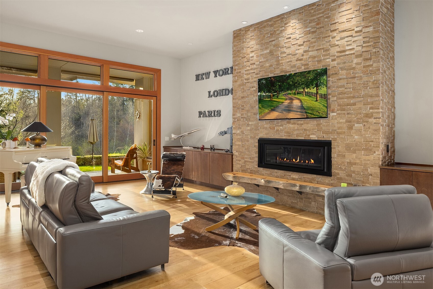 11303 S Dogwood Lane