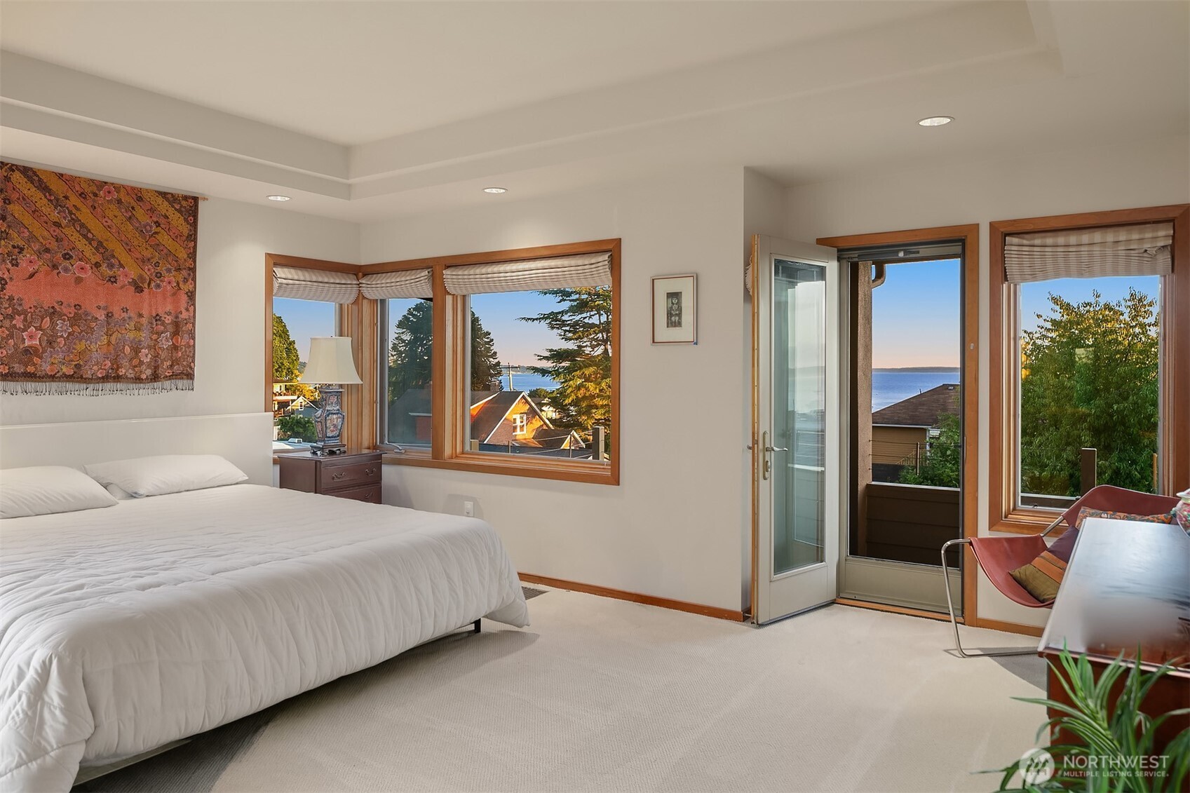 2337 NW 194th Place