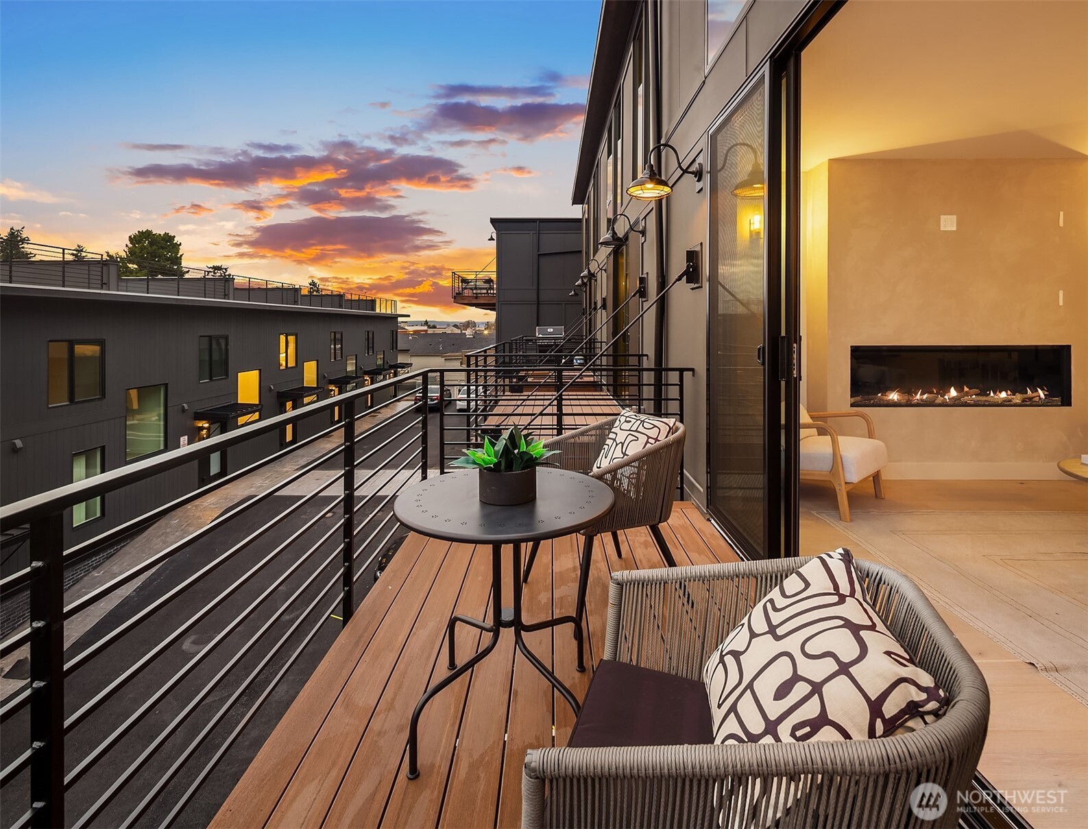 614 5th Avenue S Unit: B103