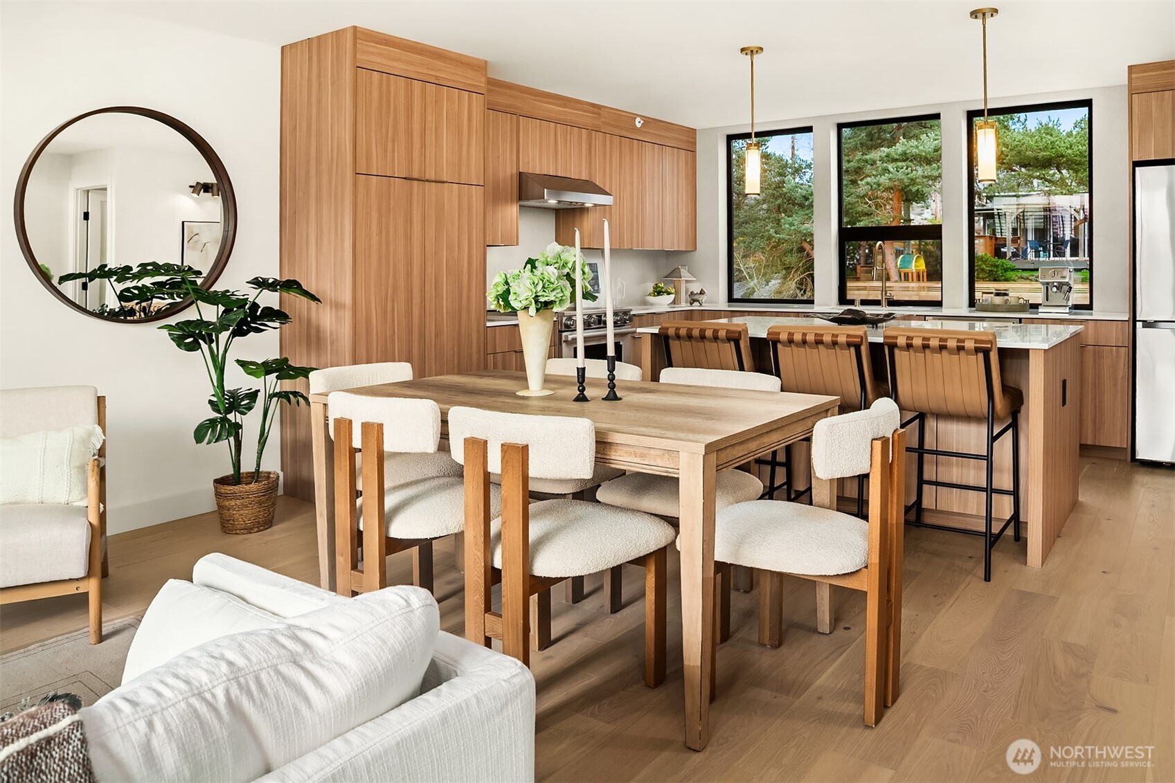 614 5th Avenue S Unit: B103