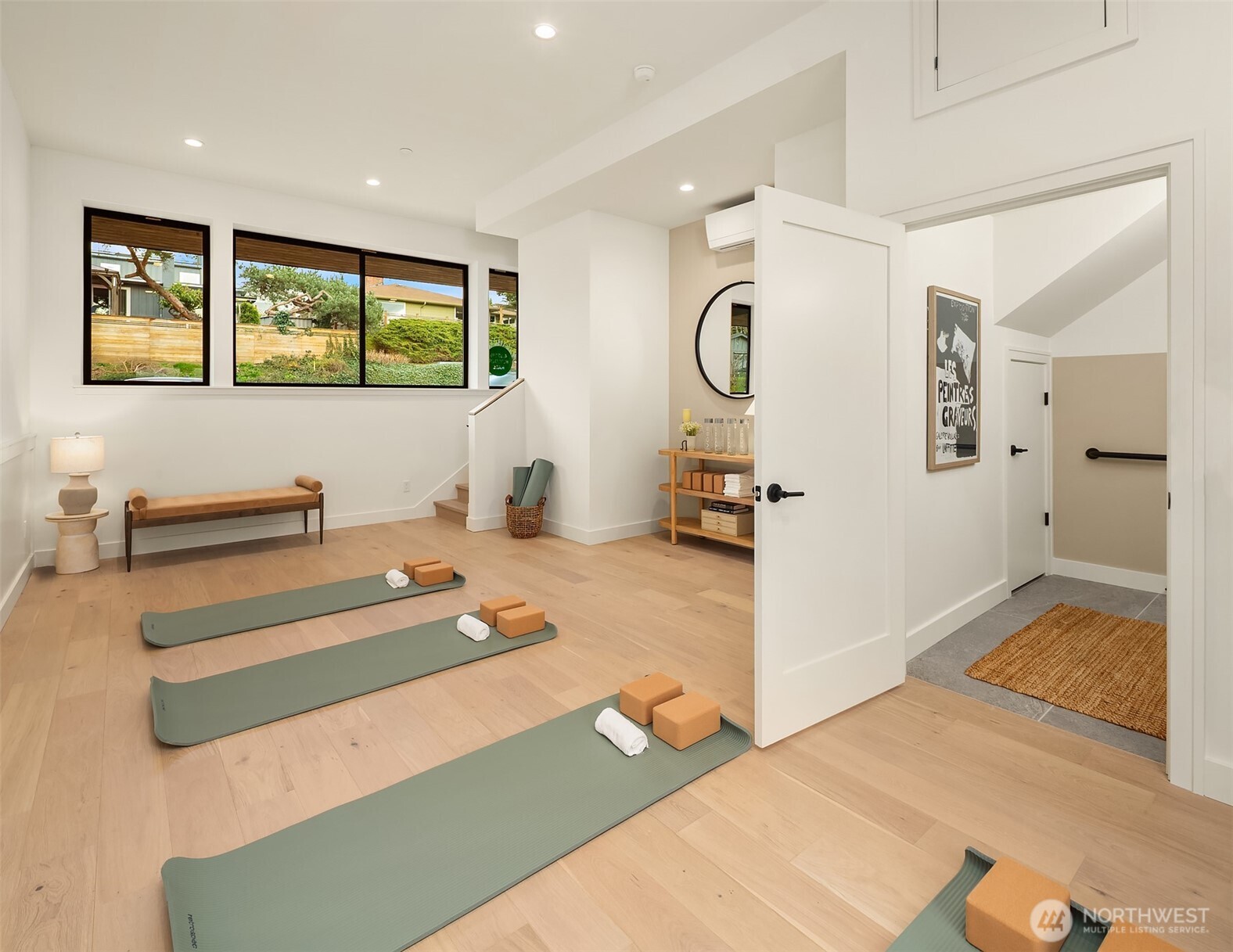 614 5th Avenue S Unit: B103